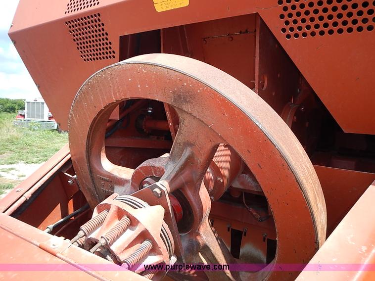 image for item I3514 1991 Hesston 4900 Fiatagri large square baler