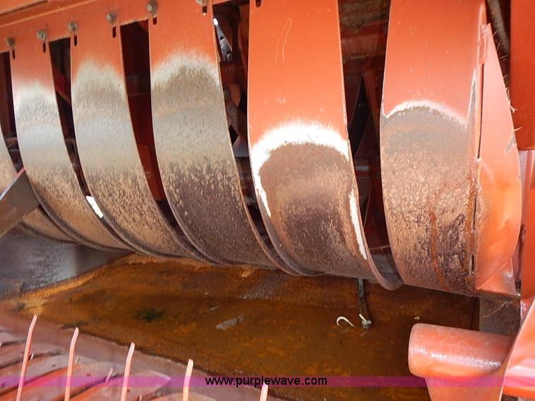 image for item I3514 1991 Hesston 4900 Fiatagri large square baler