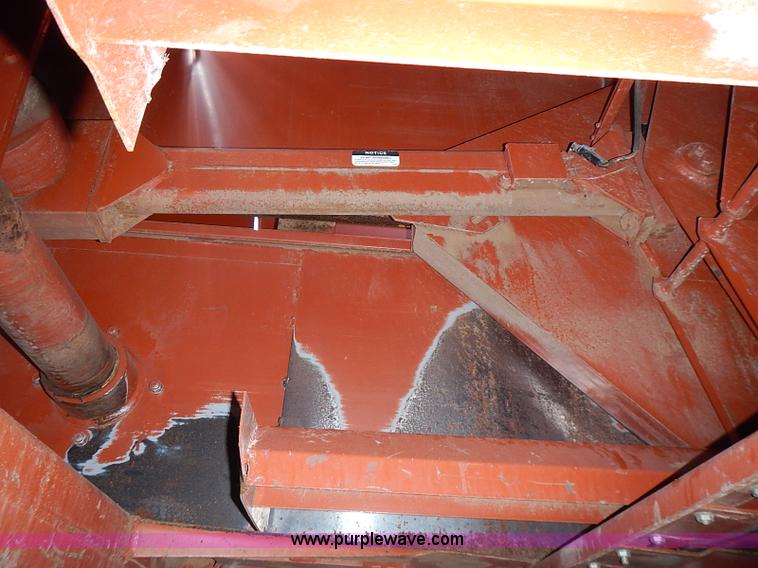 image for item I3514 1991 Hesston 4900 Fiatagri large square baler