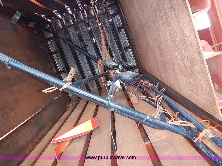 image for item I3514 1991 Hesston 4900 Fiatagri large square baler