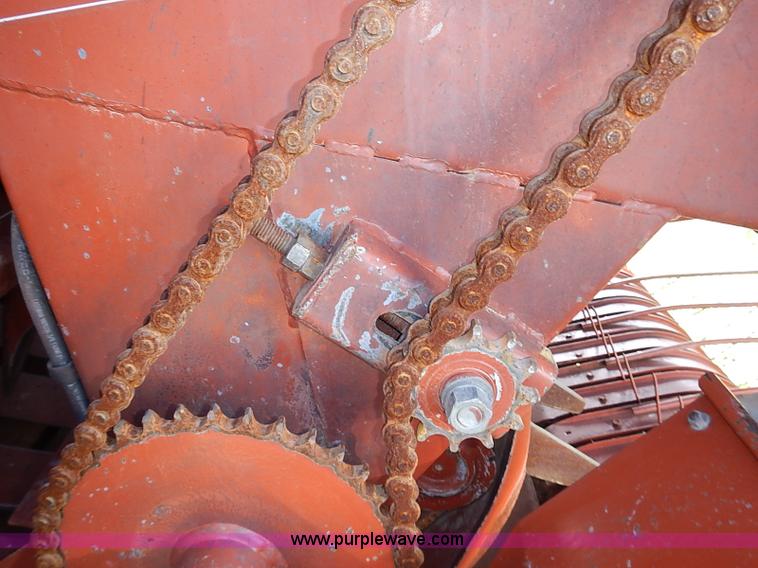 image for item I3514 1991 Hesston 4900 Fiatagri large square baler