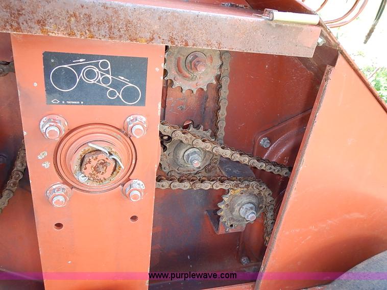 image for item I3514 1991 Hesston 4900 Fiatagri large square baler