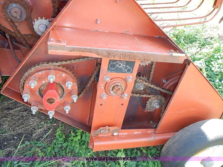 image for item I3514 1991 Hesston 4900 Fiatagri large square baler