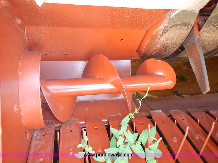 image for item I3514 1991 Hesston 4900 Fiatagri large square baler