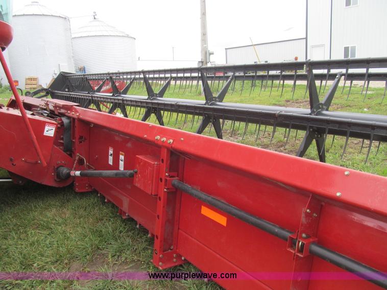 image for item I8981 2006 Case IH 1020 head