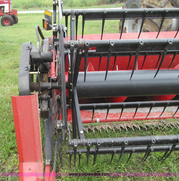 image for item I8981 2006 Case IH 1020 head