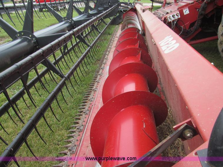 image for item I8981 2006 Case IH 1020 head