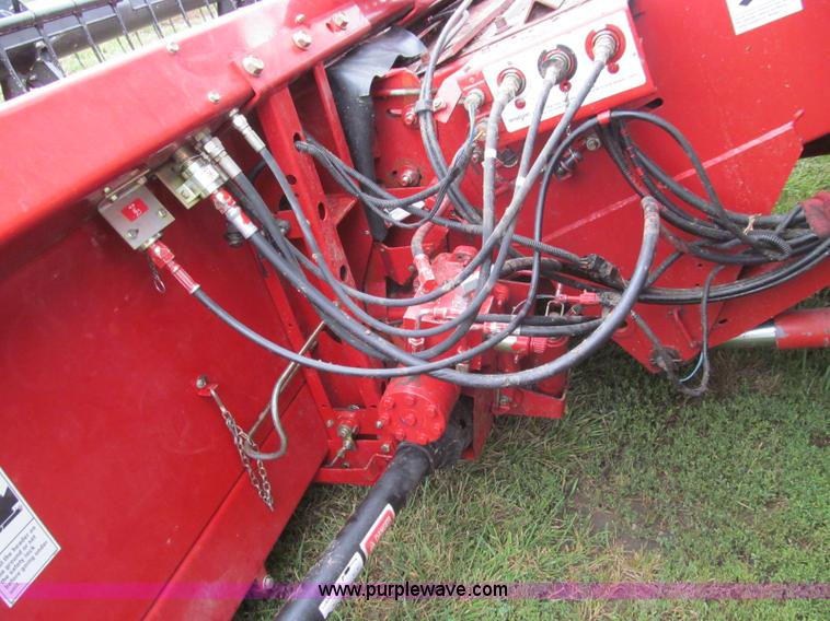 image for item I8981 2006 Case IH 1020 head