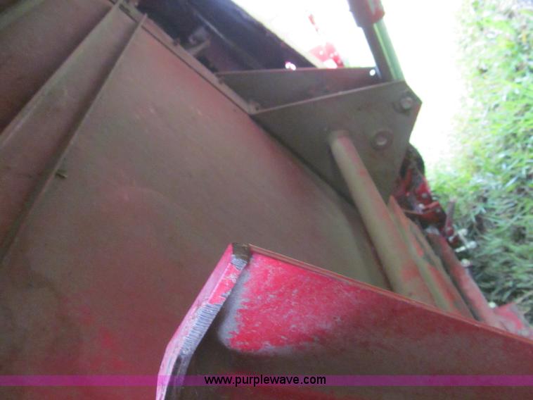 image for item I8981 2006 Case IH 1020 head