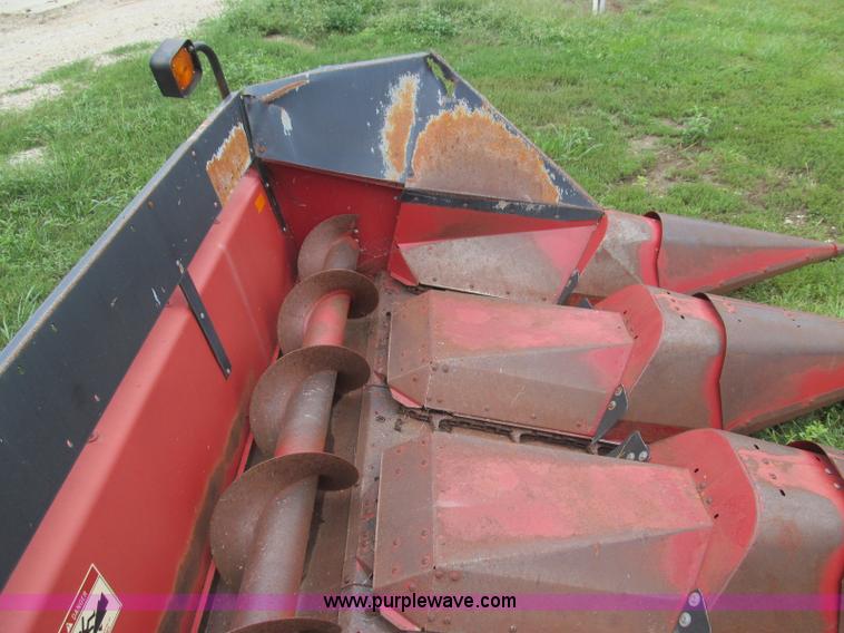 image for item I8982 Case IH 1083 corn head