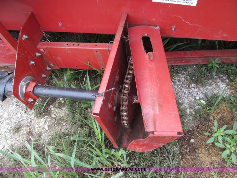 image for item I8982 Case IH 1083 corn head