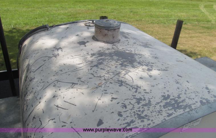 image for item I8986 1978 Allis-Chalmers Gleaner K2 combine