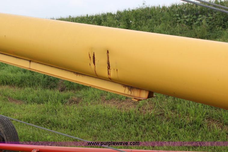 image for item J1062 Westfield MK100-61 grain auger