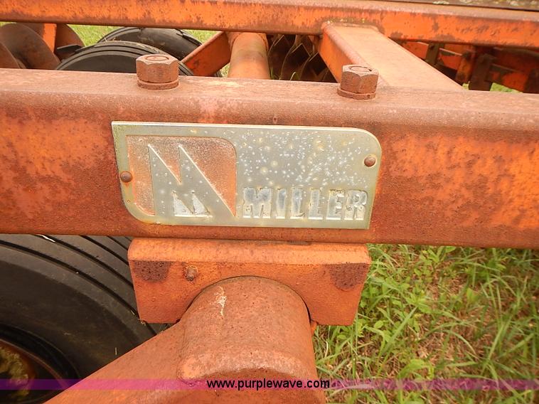 image for item J1212 Miller off-set disk