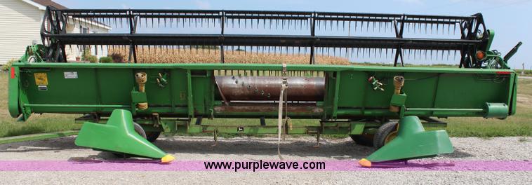 image for item J2009 1997 John Deere 925 flex platform head