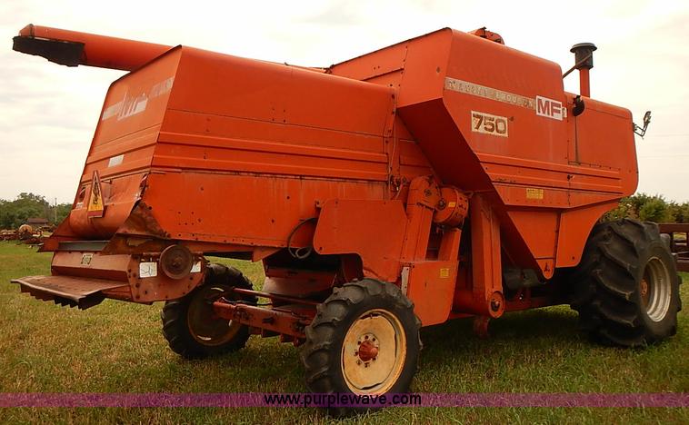 image for item J2062 Massey Ferguson 750 combine