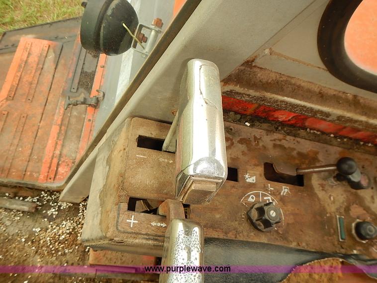 image for item J2062 Massey Ferguson 750 combine