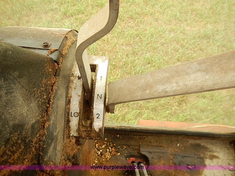 image for item J2062 Massey Ferguson 750 combine