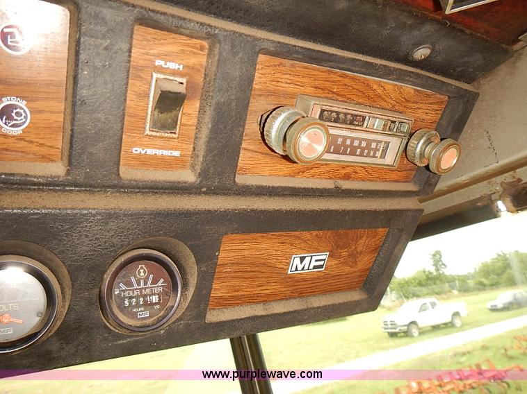 image for item J2062 Massey Ferguson 750 combine