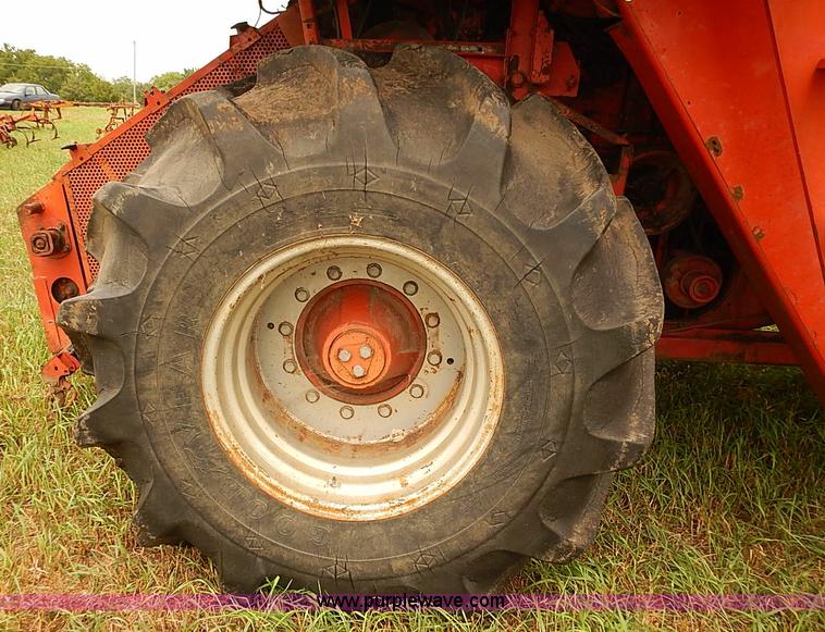 image for item J2062 Massey Ferguson 750 combine