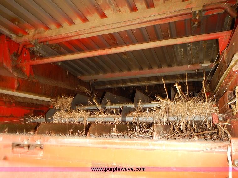 image for item J2062 Massey Ferguson 750 combine