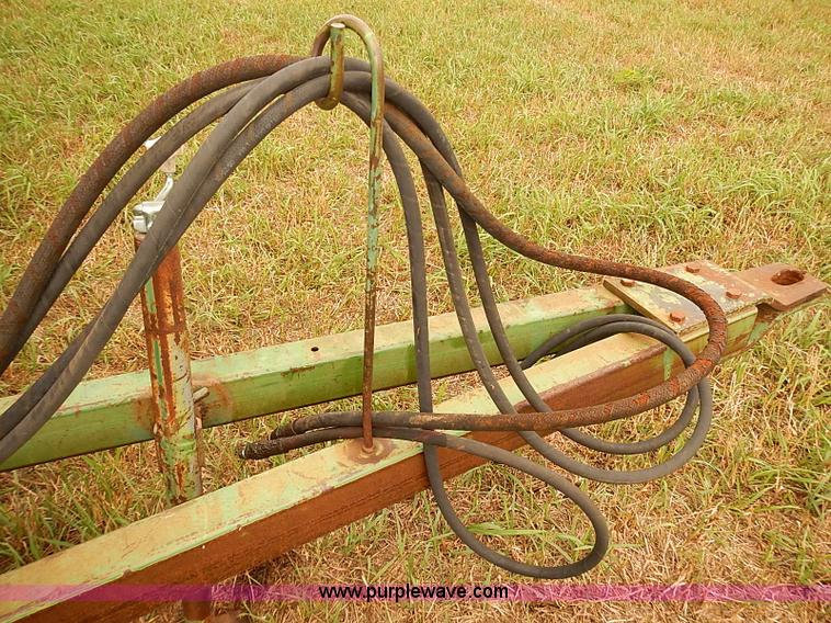 image for item J2114 John Deere 331 disk