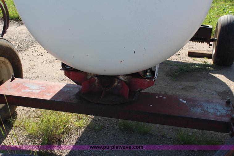 image for item J2152 Anhydrous tank with running gear