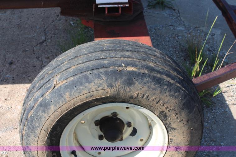 image for item J2152 Anhydrous tank with running gear