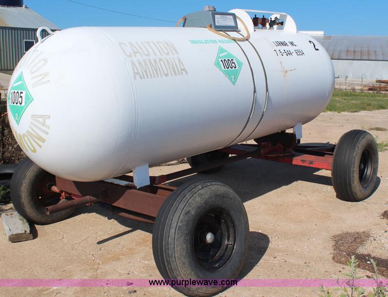 image for item J2153 Anhydrous tank with running gear