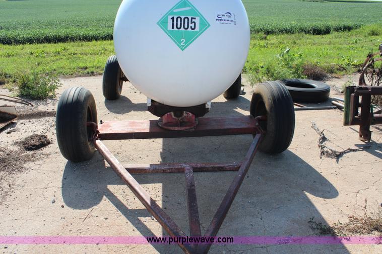 image for item J2153 Anhydrous tank with running gear