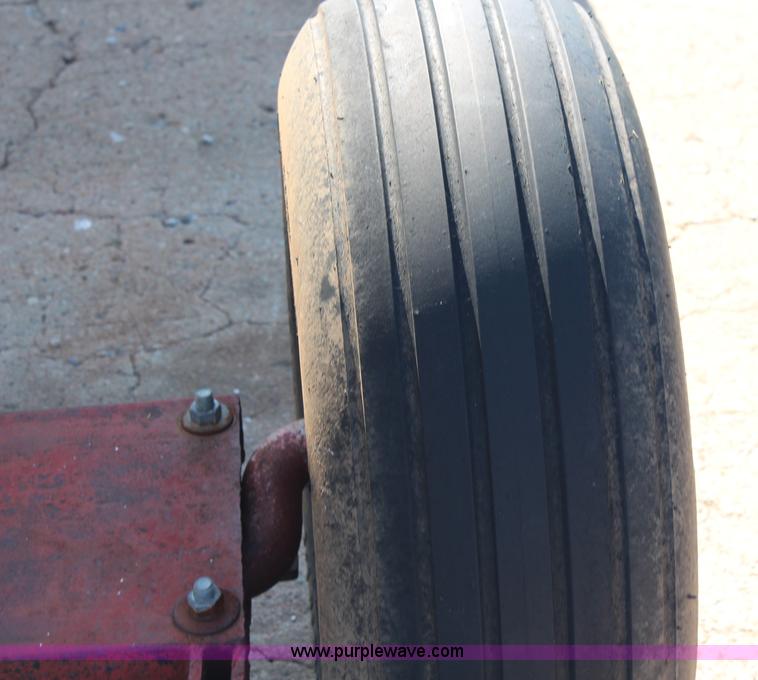 image for item J2153 Anhydrous tank with running gear