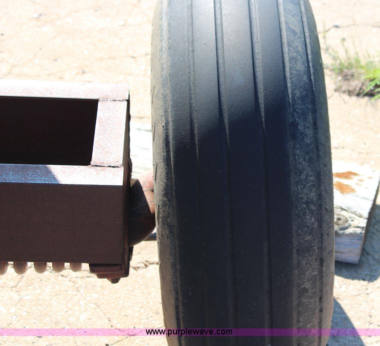 image for item J2153 Anhydrous tank with running gear