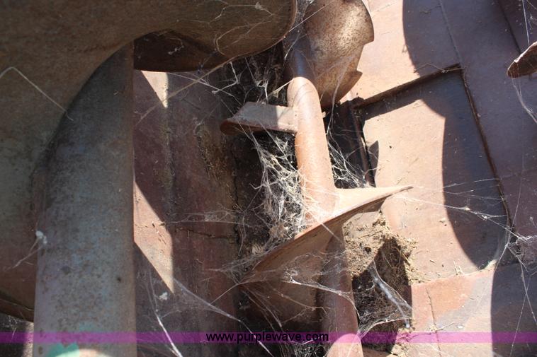 image for item J2154 Henke H14 mixer wagon