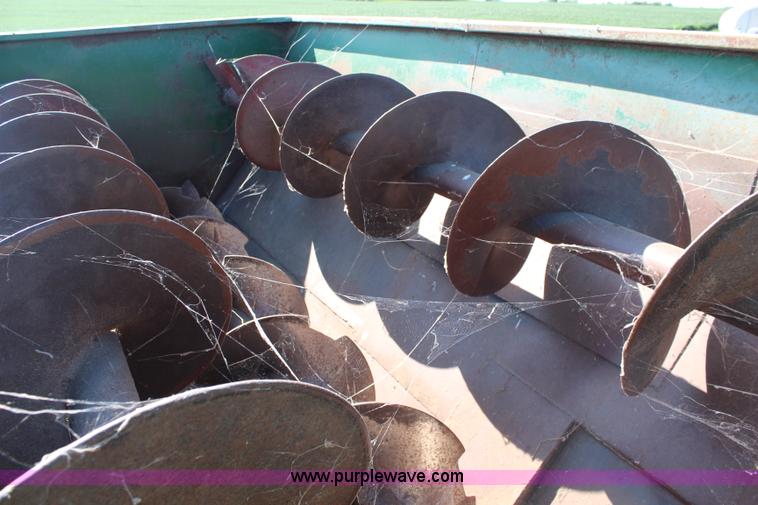 image for item J2154 Henke H14 mixer wagon