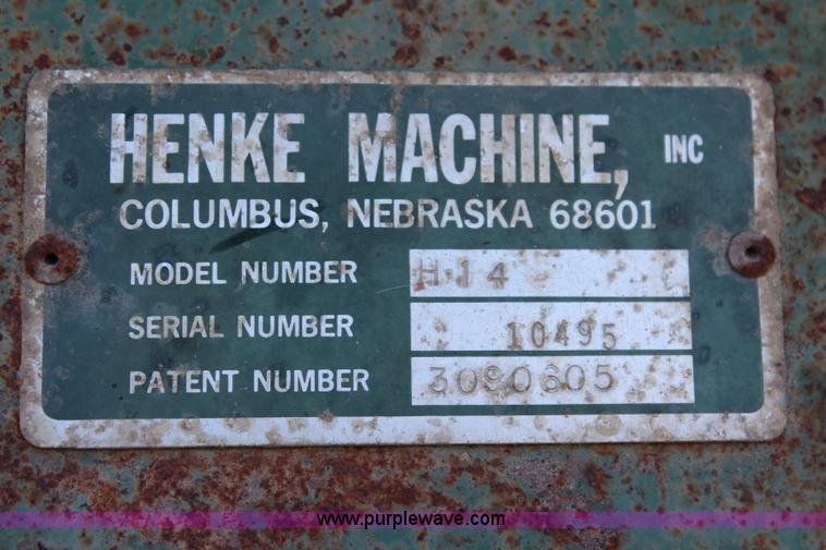 image for item J2154 Henke H14 mixer wagon