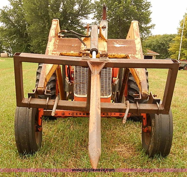 image for item J2180 1966 Allis Chalmers D17 Series IV tractor