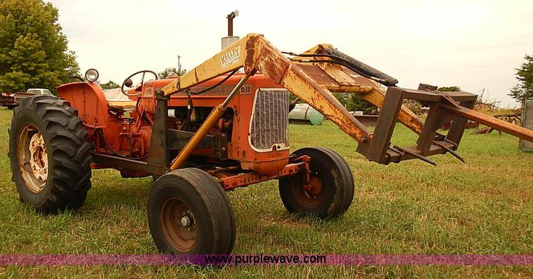 image for item J2180 1966 Allis Chalmers D17 Series IV tractor