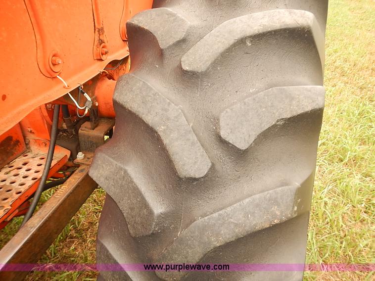 image for item J2180 1966 Allis Chalmers D17 Series IV tractor