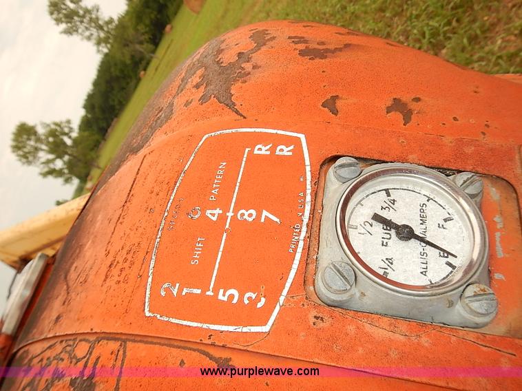 image for item J2180 1966 Allis Chalmers D17 Series IV tractor