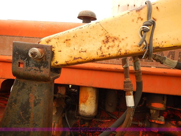 image for item J2180 1966 Allis Chalmers D17 Series IV tractor