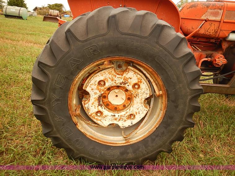 image for item J2180 1966 Allis Chalmers D17 Series IV tractor