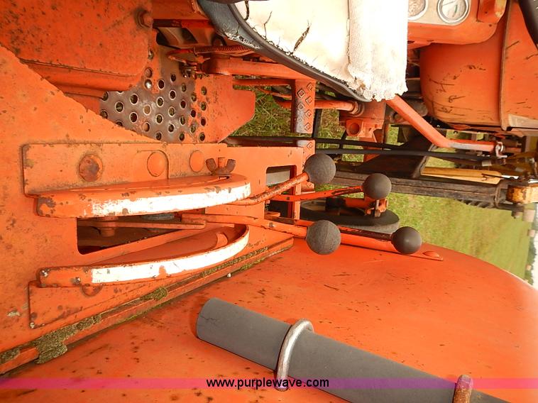 image for item J2180 1966 Allis Chalmers D17 Series IV tractor