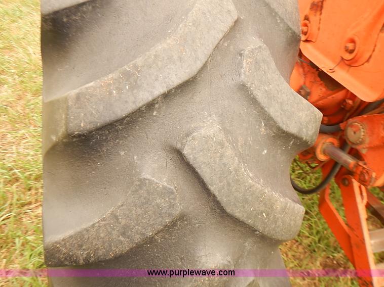 image for item J2180 1966 Allis Chalmers D17 Series IV tractor