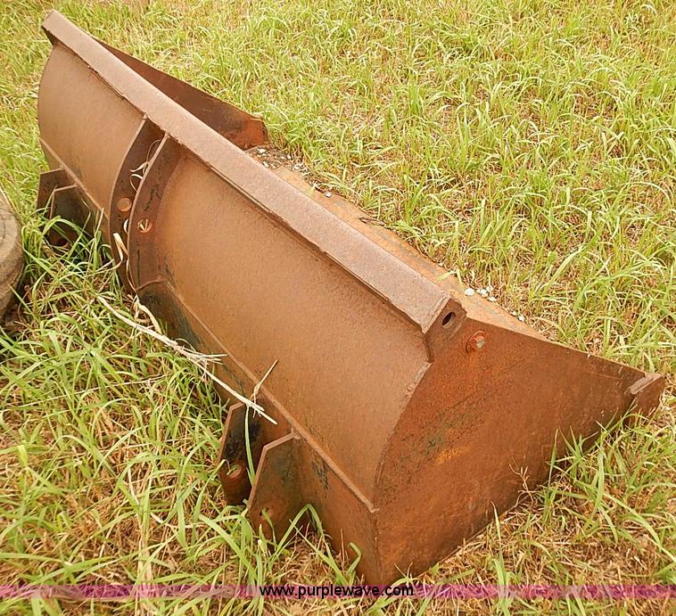 image for item J2180 1966 Allis Chalmers D17 Series IV tractor