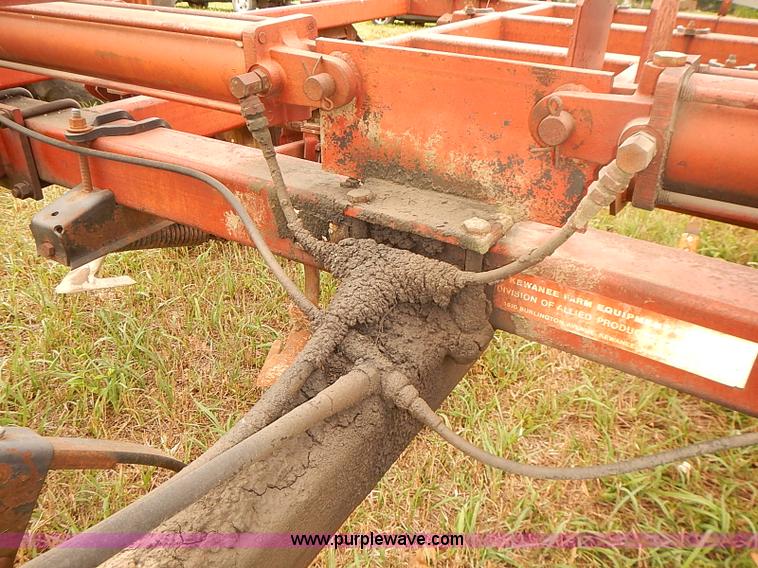 image for item J2190 Kewanee 380 field cultivator