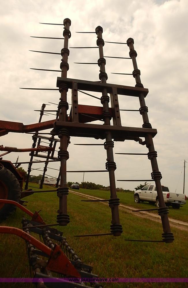 image for item J2190 Kewanee 380 field cultivator