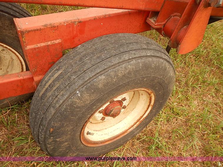 image for item J2190 Kewanee 380 field cultivator