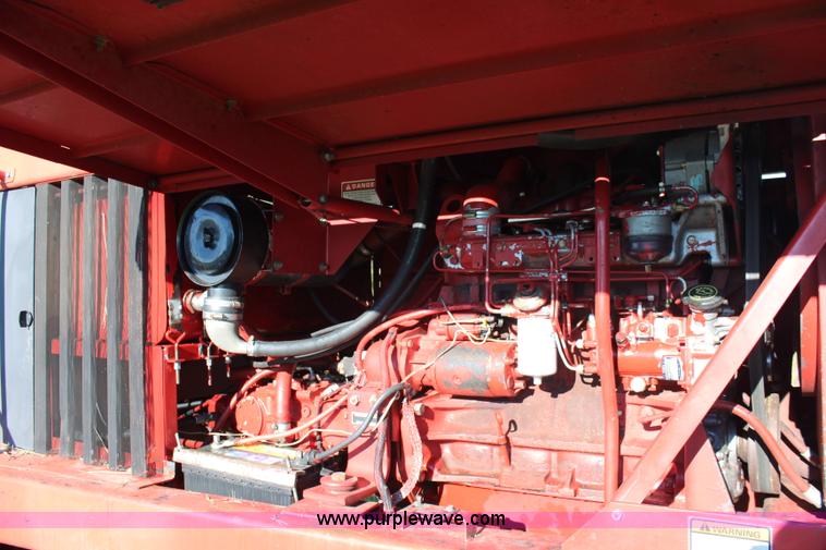 image for item J2219 1995 New Holland 2550 swather