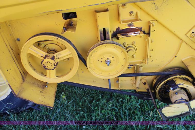 image for item J2219 1995 New Holland 2550 swather