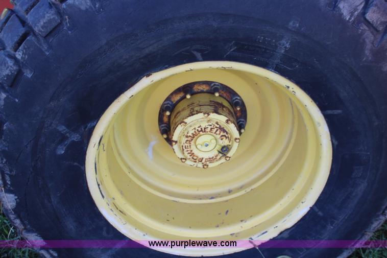 image for item J2219 1995 New Holland 2550 swather